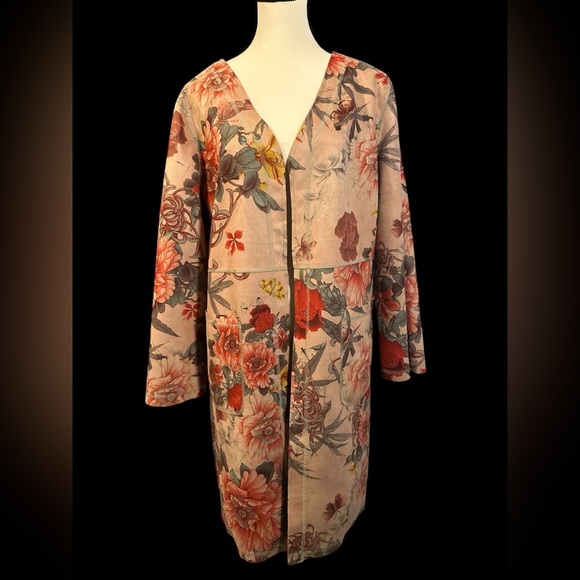 Solitaire Faux Suede Floral Jacket in Blush Pink and Red - Picture 1 of 7